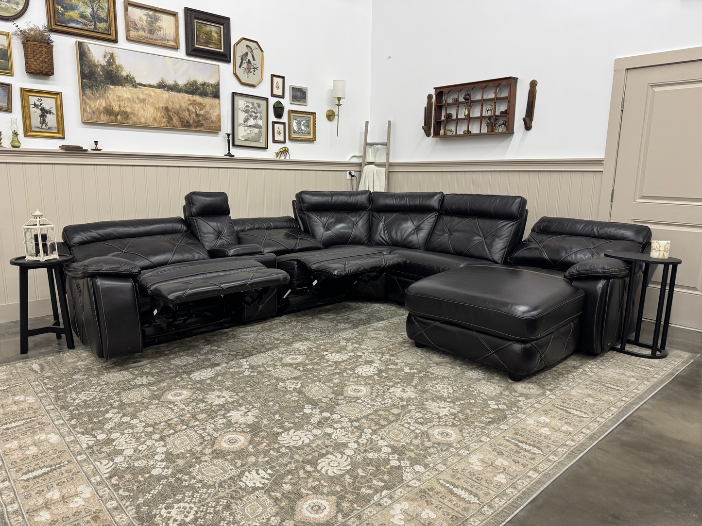 Rooms To Go 6-Piece Leather Reclining Sectional