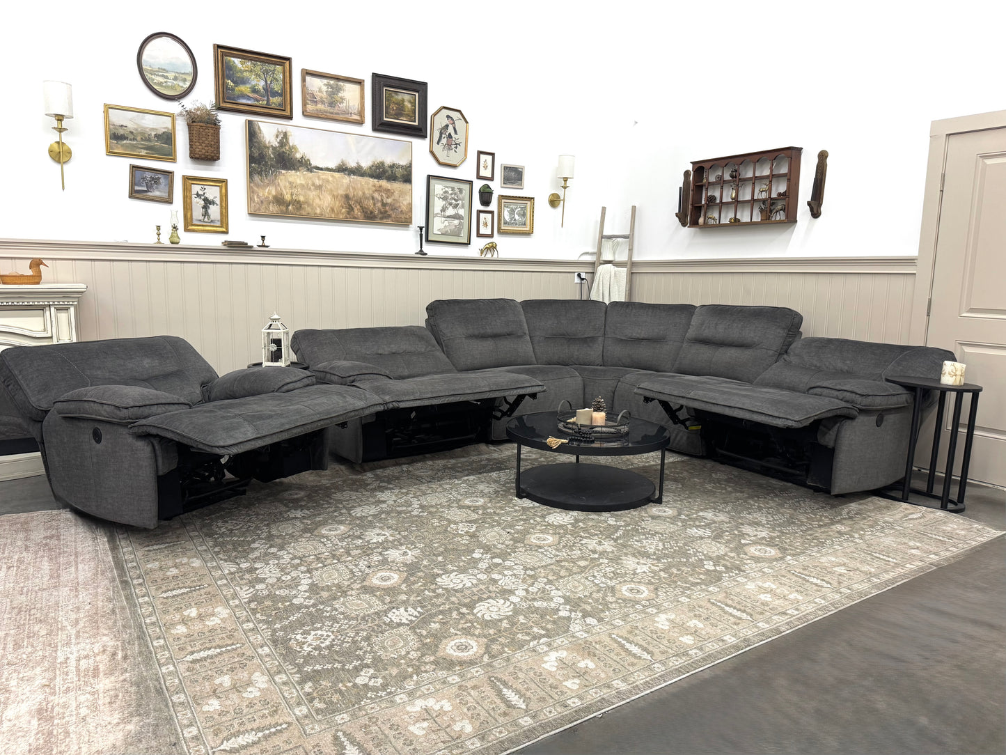 Haverty’s 6-Piece Reclining Sectional