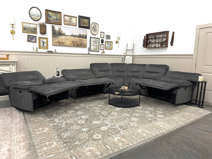 Haverty’s 6-Piece Reclining Sectional